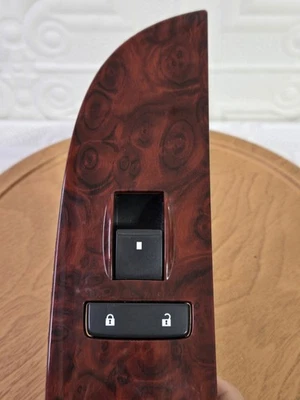 2007-2011 CADILLAC ESCALADE ESV RT FRONT PASSENGER SIDE WINDOW SWITCH 15106588 - Image 1 of 4