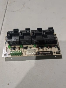 1076-83-1211A 1076-12 Lennox Furnace OEM Control Board - Picture 1 of 9