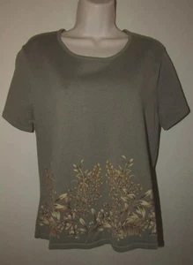 Jaclyn Smith Womens Large Top Green Shirt Gold Floral Print Short Sleeve NWT - Picture 1 of 8