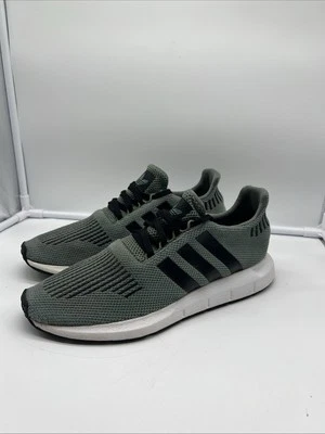 Adidas Mens Swift Run Shoes Green Black CG4115 Low Top Lace Up Sneakers 8M - Image 1 of 4