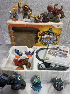 2012 Skylanders Giants Starter Pack Set for Nintendo Wii With Box Plus 8 Figures - Picture 1 of 12