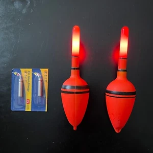 2 gewichtete Rotlichtschwimmer mit 425 Akku - Größe: 4,25" Höhe x 1,13" Tiefe - Bild 1 von 3