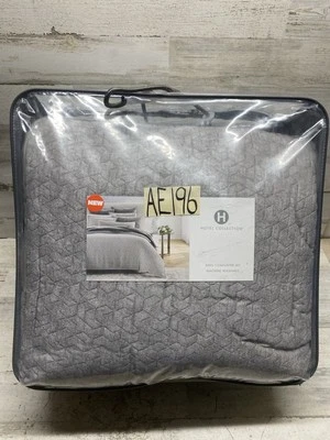 Hotel Collection Prism Matelasse King Comforter & Shams 3pc Set Charcoal New - Image 1 of 4