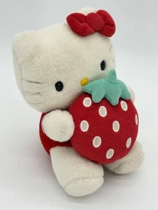 "Felpa de 8"" Sanrio Smiles Japón Hello Kitty Holding Strawberry 2005 vintage rara" - Imagen 1 de 5