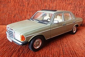Revell Mercedes-Benz 240 D 1:18 - Foto 1 di 3