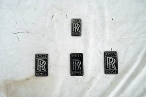 Rolls Royce Wraith Dawn Badge Logo Emblem OEM 7222598 01 – 7344276 01 Dubai UAE - Picture 1 of 1