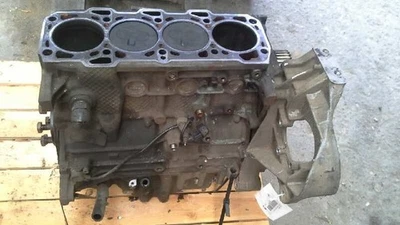 182AA8000 MOTEUR / 2057901 POUR FIAT BRAVA 182 TD 75 SX Foto 1 de 4