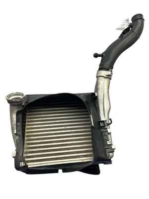 Intercooler delantero derecho Porsche Cayenne 958.2 2011-2018 4,8 L AWD turbo cargado Foto 1 de 4