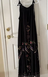 NUEVO CON ETIQUETAS VESTIDO MAXI HALTER BORDADO ANTHROPOLOGIE NEGRO M Boho - Imagen 1 de 10