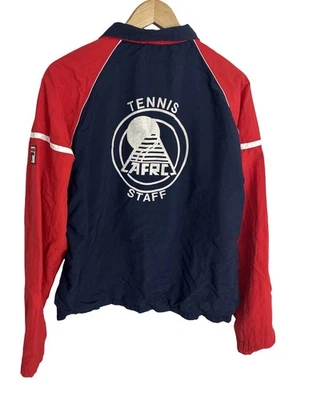 Chaqueta cortavientos vintage de los 90’s Fila Tennis Staff para hombre AFRC talla 40 hecha en Italia  Foto 1 de 4