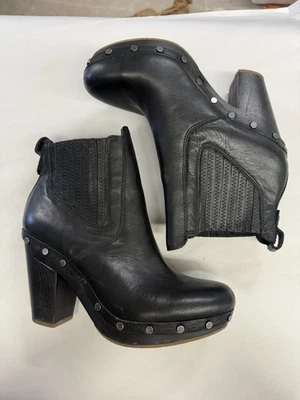Botas UGG Carberry Plataforma Cuero Negro Tachonado Botines Para Mujer Talla 8 Foto 1 de 4