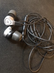 Bang & Olufsen H3 2nd Generation In-Ear Earphones for iOS - Natural - 1643246