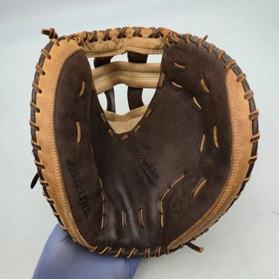 Luva de apanhador Mizuno Franchise Series Fastpitch 34” GXS 92 feminina softbol - Imagem 1 de 4