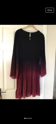 A Beautiful Klass Dress Size 16 Black Going Into Red - Image 1 of 4