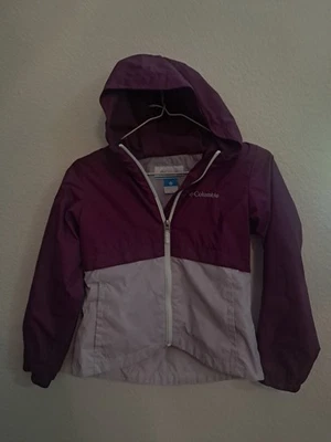 Sz 7/8 GIRLS COLUMBIA PURPLE HOODED JACKET  SMALL 7/8 fleece lined mid weight - Image 1 of 4
