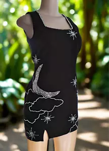 Vestido de cumpleaños celestial Taylor Midnight con cuentas a mano - Imagen 1 de 6