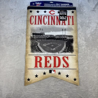 Cincinnati Reds 17x26 Roll & Go Felt Banner Pennant ~ New! - Image 1 of 4