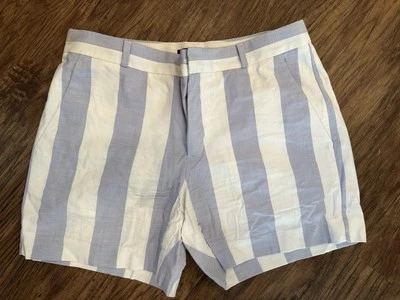 Banana Republic女式棉混纺白色和蓝色条纹休闲短裤 — 第 1/4 张图片