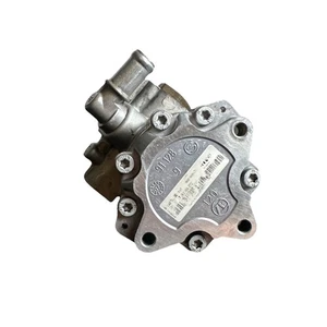 2008 - 2010 Land Rover LR2 3.2 Power Steering Pump Pulley OEM 6G92-3A696-AD - Picture 1 of 4