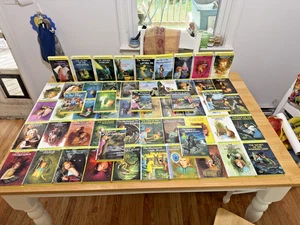 Nancy Drew books Complete 1-56 Flashlight Hardcover VTG 70's EXCELLENT - Picture 1 of 2