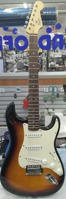 SQUIER BULLET STRAT (NO251017) - Image 1 of 4