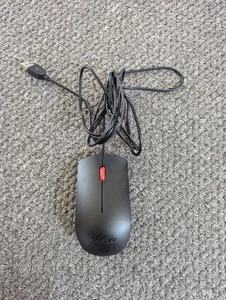 Lenovo USB Mouse Wired 2-Button Black Red Scroll Wheel Optical Mouse - Picture 1 of 1