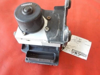 Conjunto de bomba de freno antibloqueo Toyota Sequoia Abs 2001-2002 control de deslizamiento 4x2 OEM Foto 1 de 4