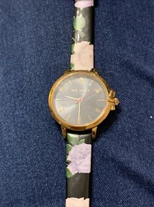 Neu Original Ted Baker Damenuhr Goldgehäuse & Floral Schwarz & Grün Armband - Bild 1 von 5