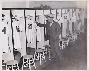 Burt Shotton 1950 BROOKLYN DODGERS Club House TYPE 1 - Picture 1 of 2