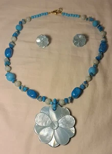 Lee Sands Howlite Gänseblümchen Blumenmuster halslos & Ohrring Set!!! - Bild 1 von 6