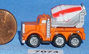 MICRO MÁQUINAS MEZCLADORA DE CEMENTO Construcción Vintage Galoob - Imagen 1 de 3