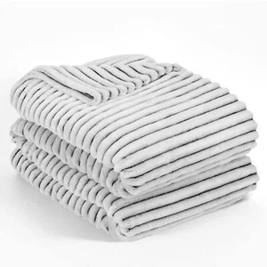 Super Soft Fleece Throw Blanket Twin Black and White Fuzzy Plush Flannel Thro... - Picture 1 of 9
