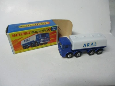 Matchbox Lesney Superfast SF32 Leyland Танкер - синий, этикетки "ARAL", в коробке - Изображение 1 из 2