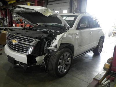 Driver Front Seat Belt Fits 15-16 ESCALADE 1723383 - Image 1 of 4