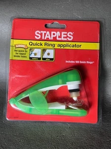 STAPLES Quick Ring Applicator Ripped Binder Paper Holes Repair & Reinforce - Picture 1 of 5