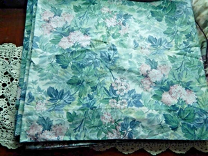 Laura Ashley Ashbourne Valance Curtain 18x84 in Blue Green Pink Floral Hydrangea - Picture 1 of 4