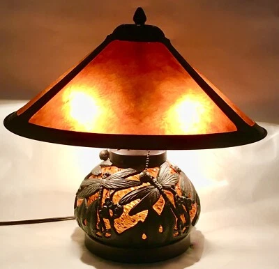 DALE TIFFANY DRAGON FLY, Amber Mica Lighted BaseTable Lamp, 3-lamps, 15 3/4”High - Image 1 of 4