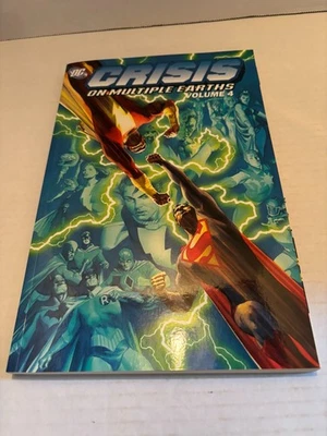DC 漫画 CRISIS on Multiple Earths 卷 4 贝茨、布里德威尔、ETC 作家 2006 — 第 1/4 张图片