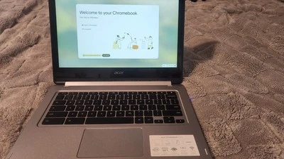 Acer Chromebook R13 CB5-312T 13.3" (32GB Flash, MediaTek Quad-Core, 2.50 GHz,... - Image 1 of 4