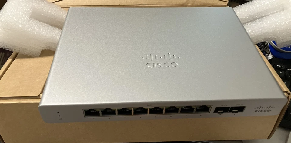 CISCO MERAKI MS120- 8-Port SWITCH - Brand New In Box! - Image 1 of 1