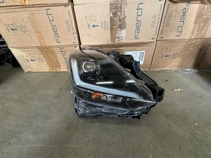 Suzuki Swift LED Projector Headlight Light Lamp 2024- Drivers O/S GENUINE - Picture 1 of 23