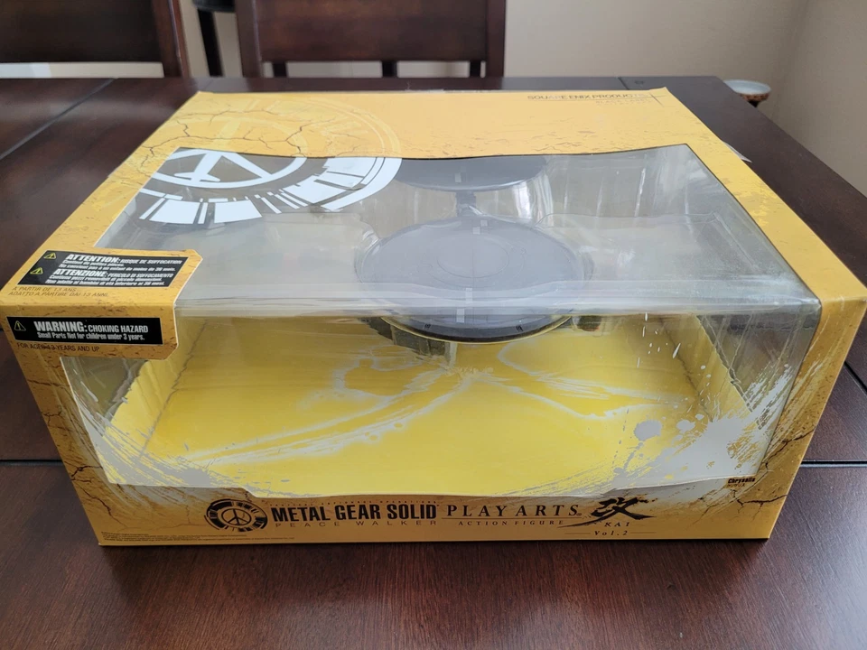 Figura Metal Gear Solid PEACE WALKER Chrysalis Play Arts Square Enix [VENDEDOR DE EE. UU.] Foto 1 de 4