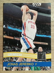 2010-11 Donruss #54 Jonas Jerebko - Picture 1 of 2