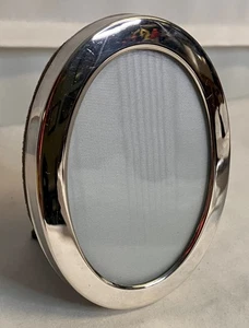 Vintage Gotham Newport EP YB 773 Silver Oval 4" x 3" Easel Picture Photo Frame - Picture 1 of 9
