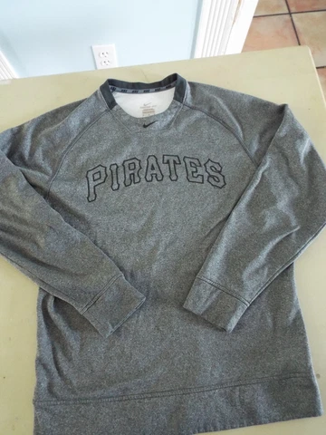 Pittsburgh Pirates Nike Therma-Fit Mens Sz M Heather Gray Long Sleeve Pullover Cover