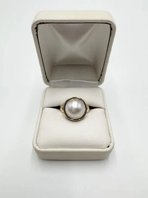 Anillo vintage de oro amarillo de 14k con cúpula de diamantes y perlas talla 8,5 Foto 1 de 4