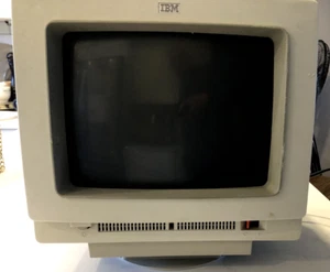 Vintge IBM Monitor 1987 P/N 6405302 - Powers ON - Picture 1 of 9