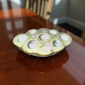 Antique Hand Painted Porcelain Flower Frog Roses Signed L. Carter Bavaria - Picture 1 of 10