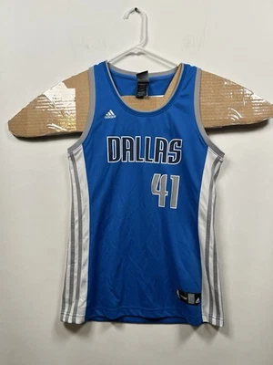 Camiseta Adidas NBAher Dallas Mavericks. Dirk Nowitzki. Talla M Foto 1 de 4