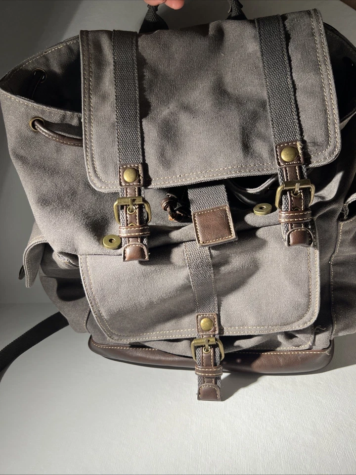 Sun 'N' Sand CargoIt Carrington gray Backpack UNISEX MILITARY scout camp travel - Image 1 of 4